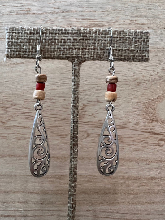 Southwestern Red Dangles