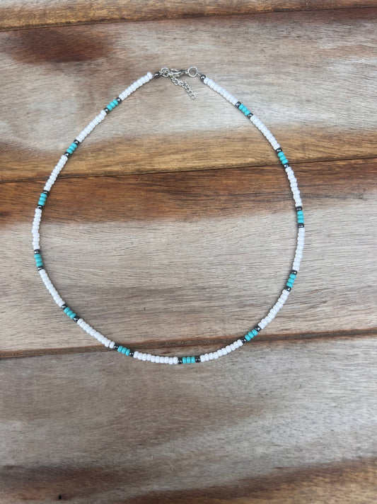 Western Beaded Choker - Hollow